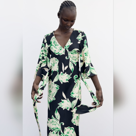 NWT Zara Floral Printed Wrap Dress - 3002/198 - Picture 6 of 16